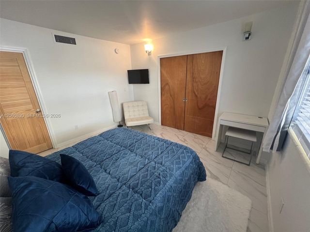 1390 Ocean Drive 101, Miami Beach, FL 33139
