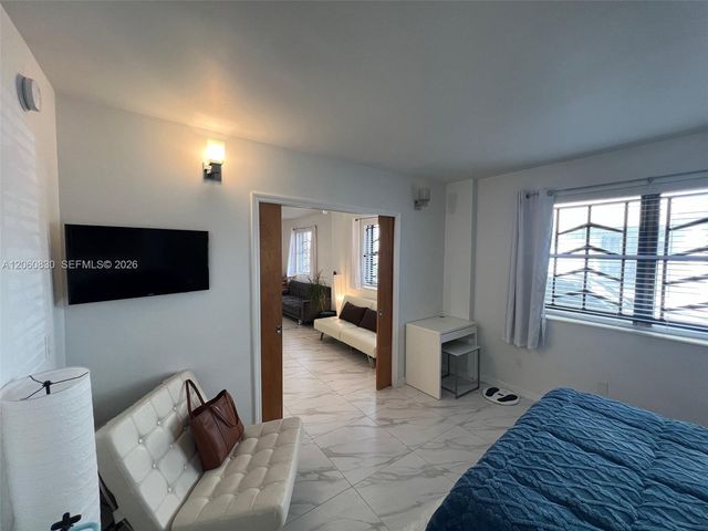 1390 Ocean Drive 101, Miami Beach, FL 33139