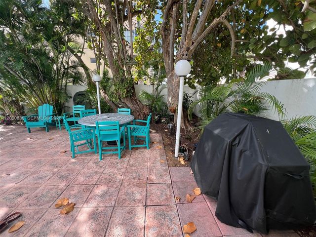 1390 Ocean Drive 101, Miami Beach, FL 33139
