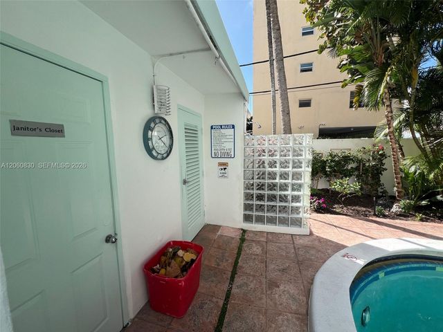 1390 Ocean Drive 101, Miami Beach, FL 33139