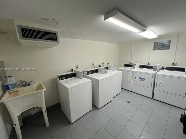 1390 Ocean Drive 101, Miami Beach, FL 33139