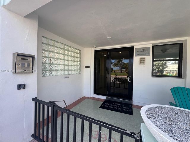 1390 Ocean Drive 101, Miami Beach, FL 33139