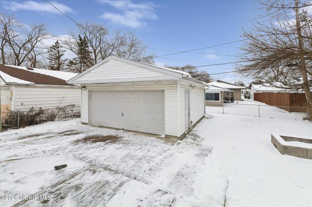 1004 Birch Avenue, Maumee, OH 43537