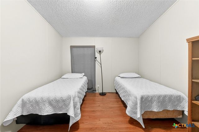 11213 Ridgewood Drive, Salado, TX 76571