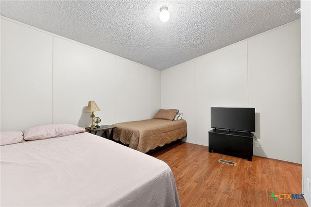 11213 Ridgewood Drive, Salado, TX 76571