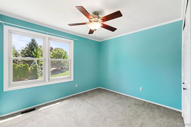 2557 Orbit Drive, Lake Orion, MI 48360