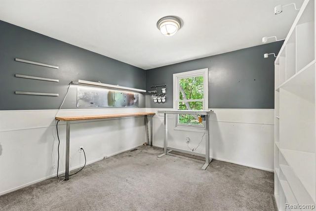 2557 Orbit Drive, Lake Orion, MI 48360