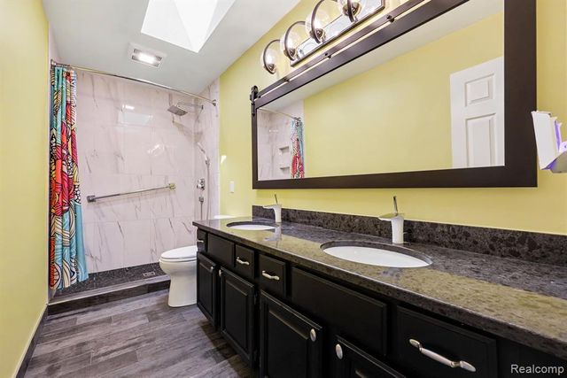 2557 Orbit Drive, Lake Orion, MI 48360
