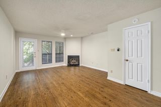 1404 Norwalk LN 206, Austin, TX 78703