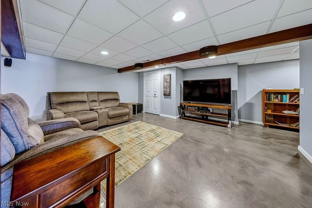 5859 Sequoia Court, Mentor On The Lake, OH 44060