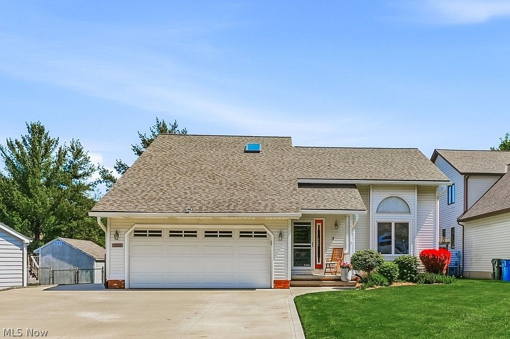 5859 Sequoia Court, Mentor On The Lake, OH 44060