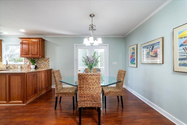 1527 Barquentine Drive, Mount Pleasant, SC 29464