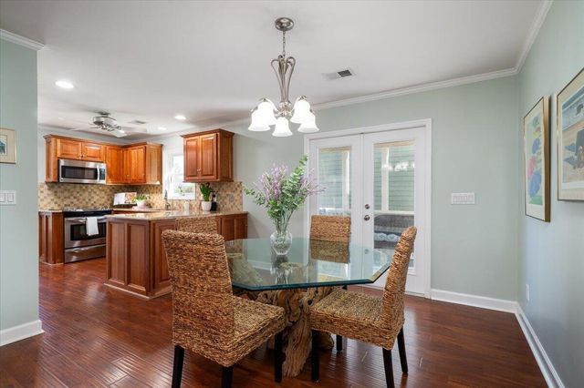 1527 Barquentine Drive, Mount Pleasant, SC 29464