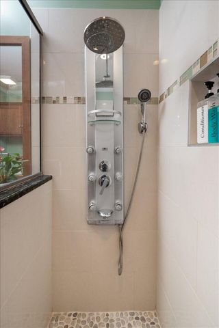 1527 Barquentine Drive, Mount Pleasant, SC 29464