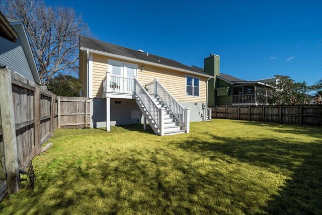 1527 Barquentine Drive, Mount Pleasant, SC 29464