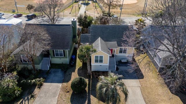 1527 Barquentine Drive, Mount Pleasant, SC 29464