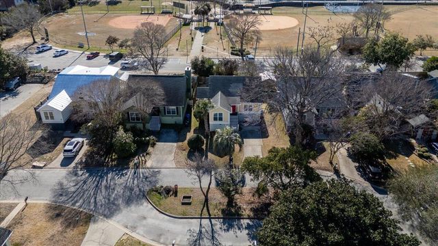 1527 Barquentine Drive, Mount Pleasant, SC 29464