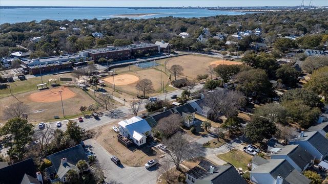 1527 Barquentine Drive, Mount Pleasant, SC 29464