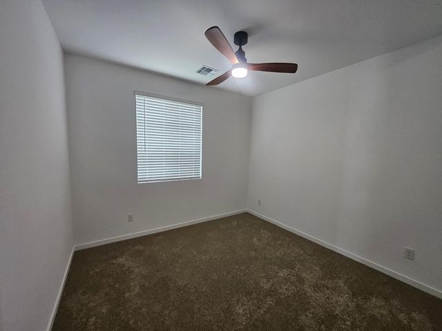 548 W Fremont Pass, Apache Junction, AZ 85120