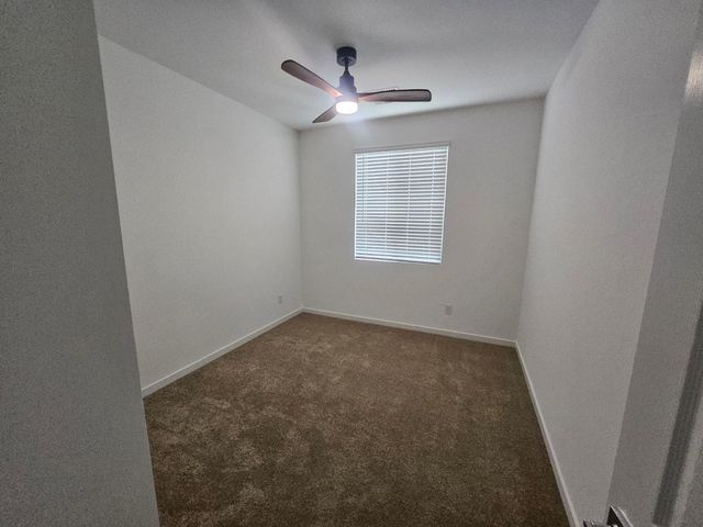 548 W Fremont Pass, Apache Junction, AZ 85120