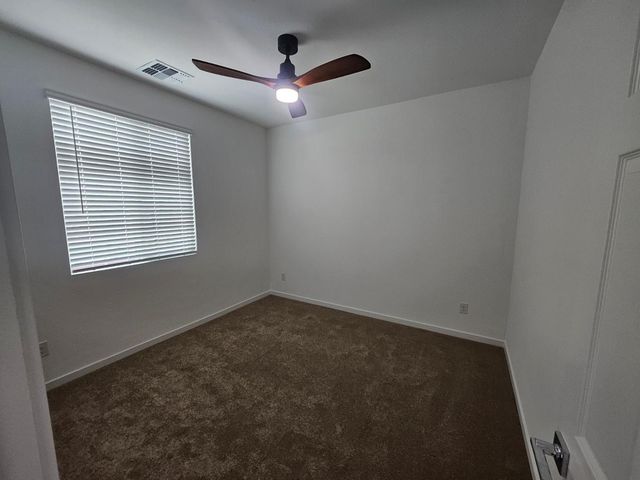 548 W Fremont Pass, Apache Junction, AZ 85120