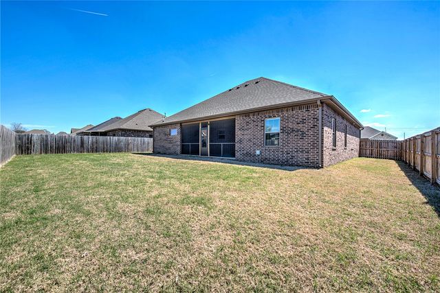7326 Charlotte Avenue, Springdale, AR 72762