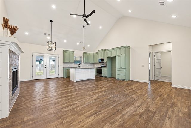 7326 Charlotte Avenue, Springdale, AR 72762