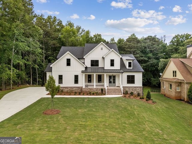9135 Greenway Court, Gainesville, GA 30506