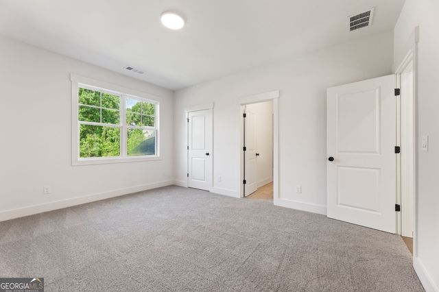 9135 Greenway Court, Gainesville, GA 30506