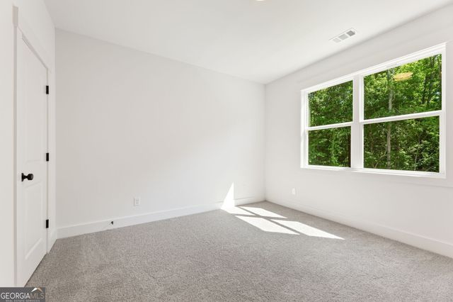9135 Greenway Court, Gainesville, GA 30506