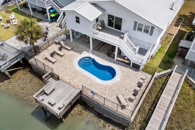 303 56th Ave. N, North Myrtle Beach, SC 29582