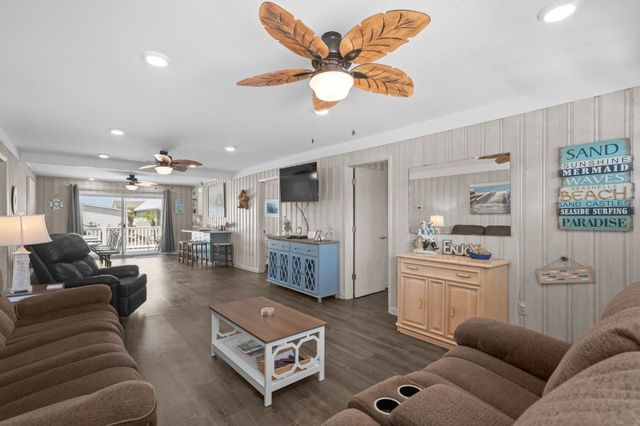 303 56th Ave. N, North Myrtle Beach, SC 29582
