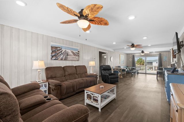 303 56th Ave. N, North Myrtle Beach, SC 29582