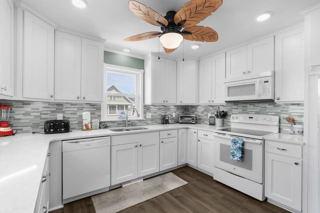 303 56th Ave. N, North Myrtle Beach, SC 29582