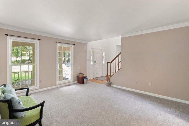 6131 LOST COLONY DR, Woodbridge, VA 22193