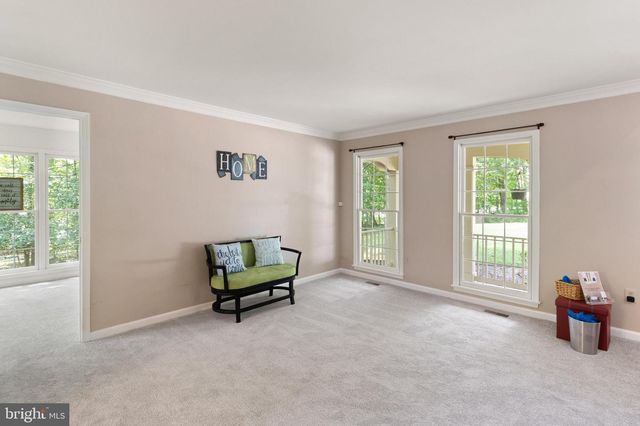 6131 LOST COLONY DR, Woodbridge, VA 22193