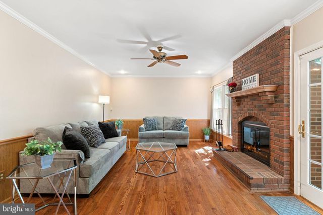 6131 LOST COLONY DR, Woodbridge, VA 22193