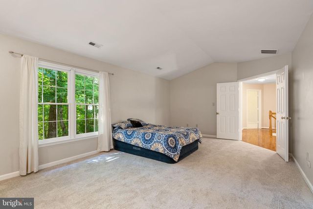 6131 LOST COLONY DR, Woodbridge, VA 22193