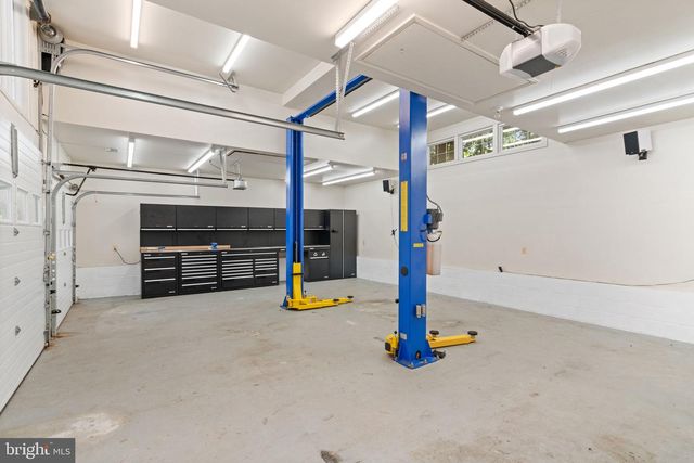 6131 LOST COLONY DR, Woodbridge, VA 22193