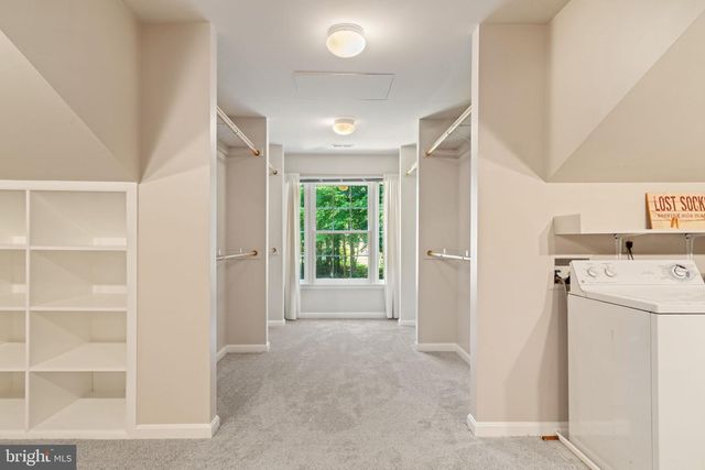 6131 LOST COLONY DR, Woodbridge, VA 22193