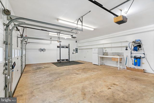 6131 LOST COLONY DR, Woodbridge, VA 22193