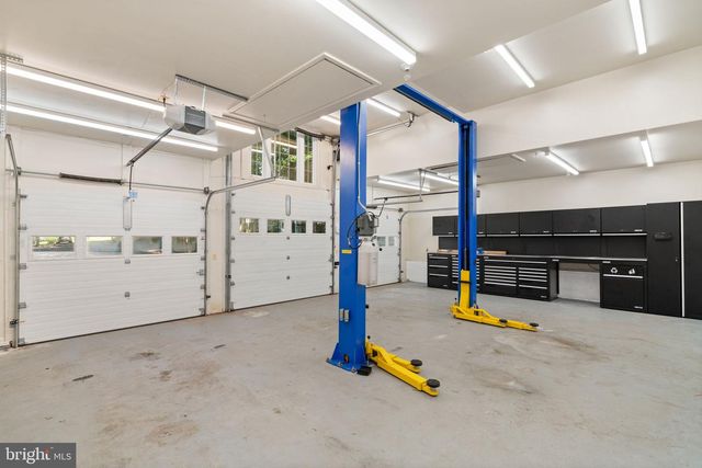 6131 LOST COLONY DR, Woodbridge, VA 22193