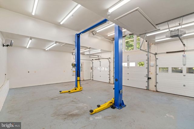 6131 LOST COLONY DR, Woodbridge, VA 22193