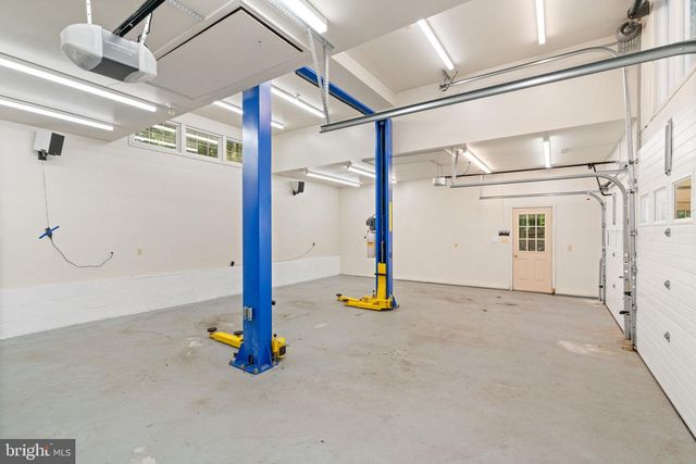 6131 LOST COLONY DR, Woodbridge, VA 22193