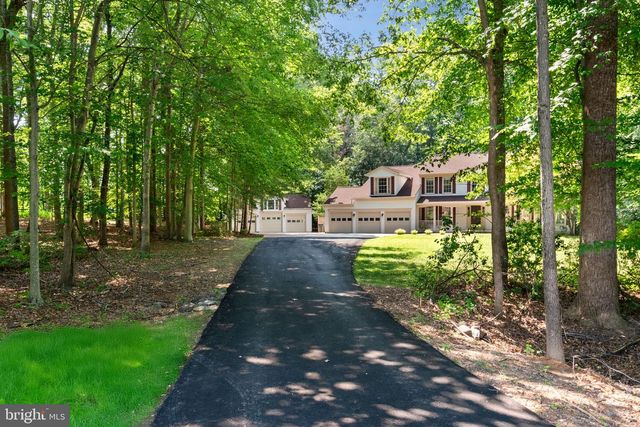 6131 LOST COLONY DR, Woodbridge, VA 22193