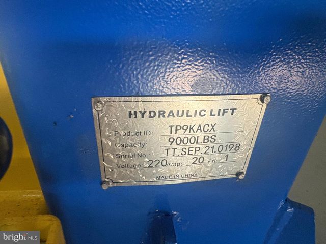 6131 LOST COLONY DR, Woodbridge, VA 22193