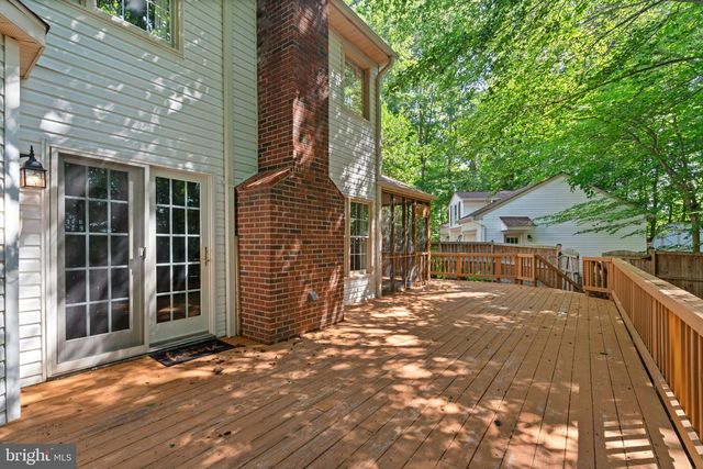 6131 LOST COLONY DR, Woodbridge, VA 22193