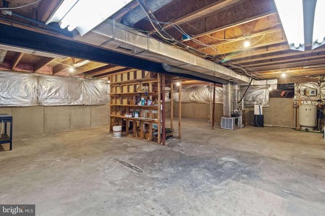 6131 LOST COLONY DR, Woodbridge, VA 22193