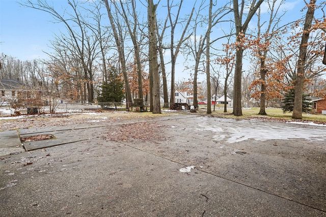 1706 Helen Avenue, Portage, MI 49002