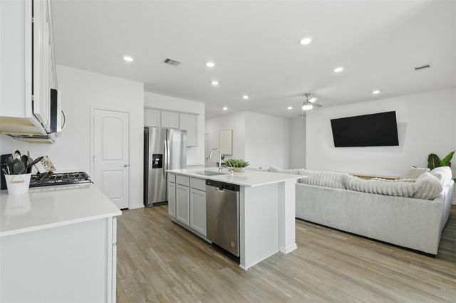 17719 Winfall Drive, Crosby, TX 77532